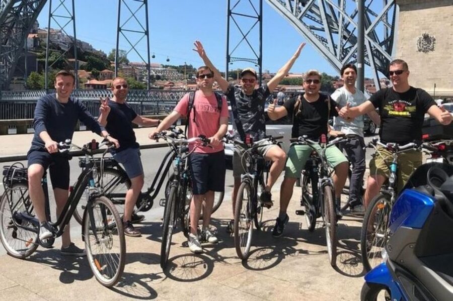 Porto: 1 to 4 Day Electric Bicycle Rental - Building your self-guided route around the Douro and the bike paths