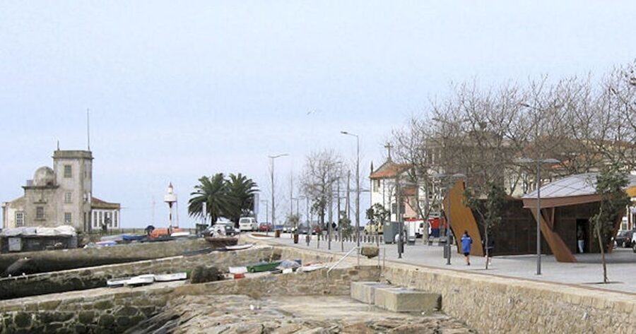 Porto: 3-Hour Bike Tour - São Francisco do Queijo, the Cheese Castle ruins