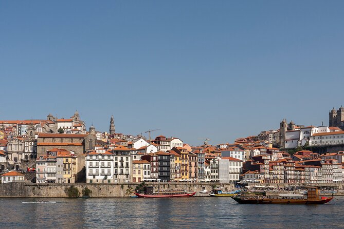 Porto 360°: Helicopter Flight, Guided Walking Tour & River Cruise - The Douro Bridge helicopter flight: what to expect in those few minutes