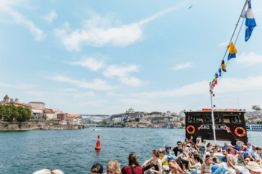 Porto: 6 Bridges Douro River Cruise - Price and value: why $23 works for this route