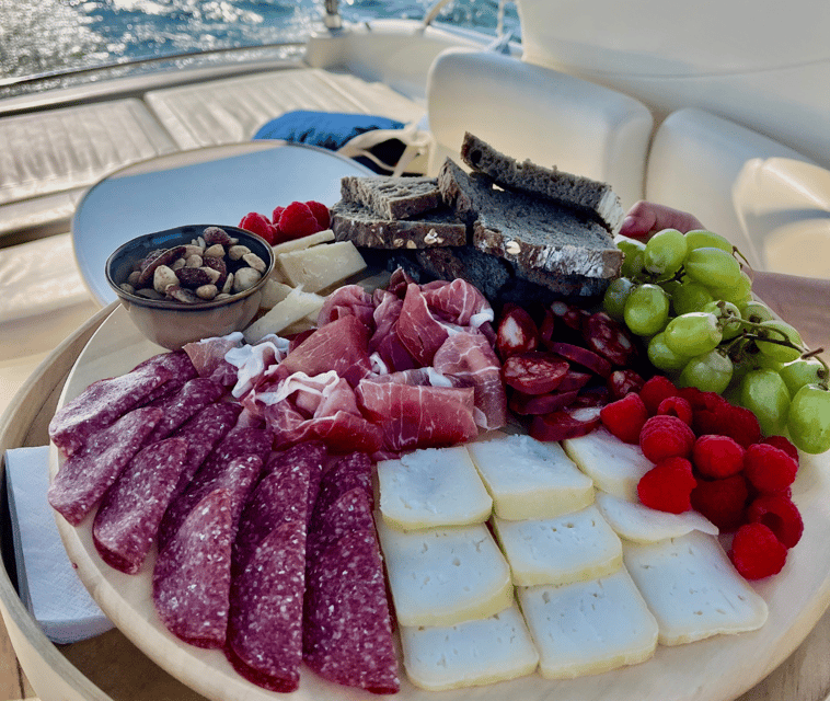 Porto: 6 Bridges Yacht Cruise with Local Wine & Snacks - Wine, snacks, and the little details that keep it relaxed