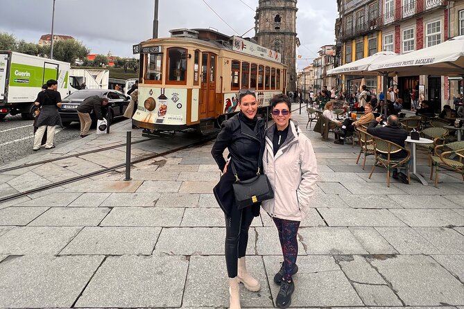 Porto Adventure - Explore the City from Inside - São Bento Station: 22,000 tiles and a fast history win