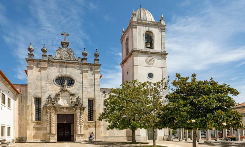 Porto:Aveiro, Cruise, Costa Nova & Capelha da Pedra Full Day - Costa Nova: striped houses, beach air, and water-sport energy