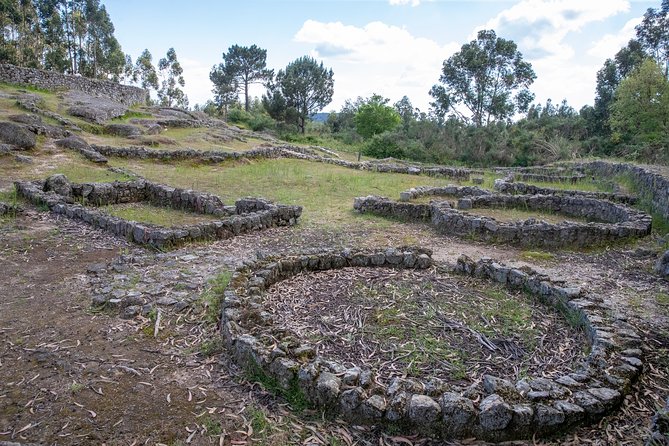 Porto Buggy Adventure: Guided Tour to Ruins and Typical Village - Porto countryside without the “wait for the group” feeling