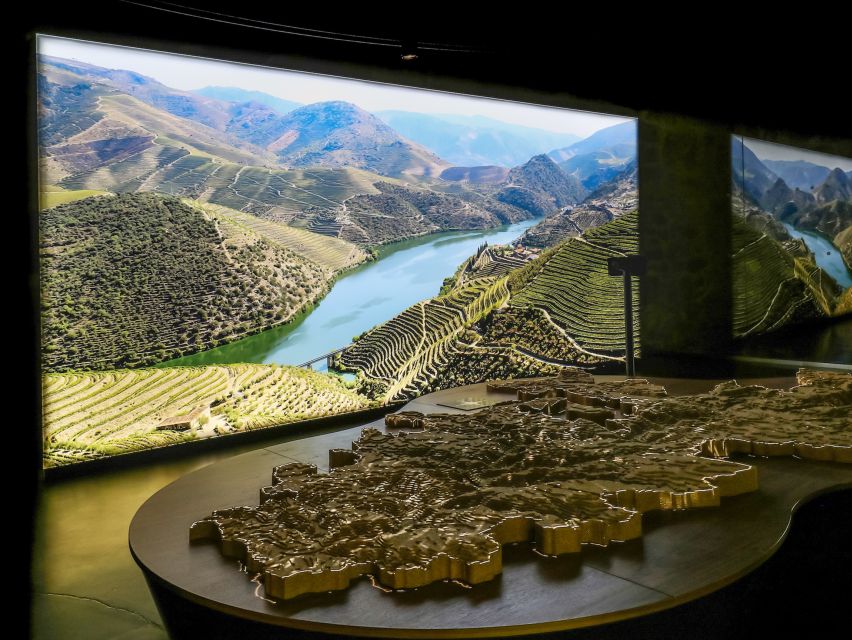 Porto: Cálem Cellar Tour, Fado Show & Wine Tasting - Timing in Porto: Season-Based Start Times in English