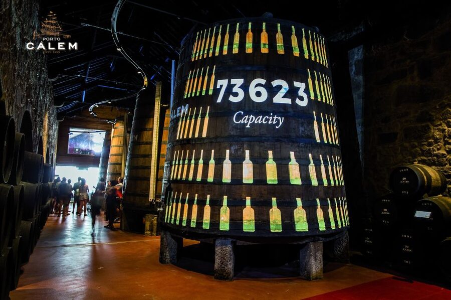 Porto: Cálem Cellar with Chocolate, Cheese, and Wine Tasting - Port, cheese, and chocolate, all in one hour