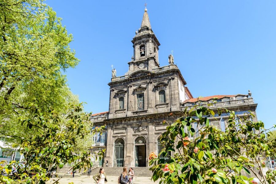 Porto Card Walker (1, 2, 3 or 4 Days) - Port Wine Cellars and Douro River Fun, With One Big Caveat