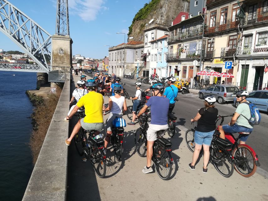 Porto: City Highlights 3-Hour Guided Electric Bike Tour - What guides actually change: stories, safety, and getting your bearings