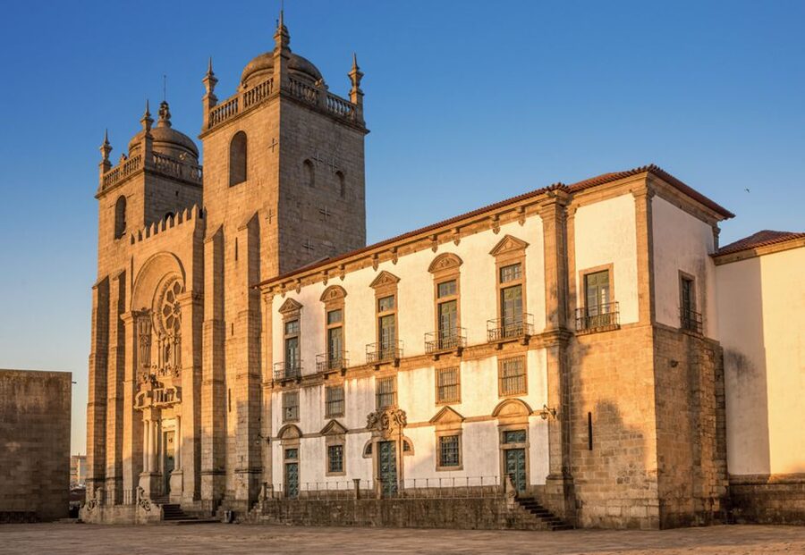 Porto: City Tour, 6 Bridges Cruise and Wine Tasting - Porto Cathedral and São Bento, The Best “First Time Here” Combo