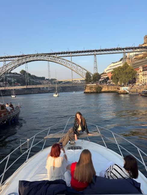 Porto: City Views or Sunset Tour with Drinks - Drinks and the pace: why this feels different from big group tours