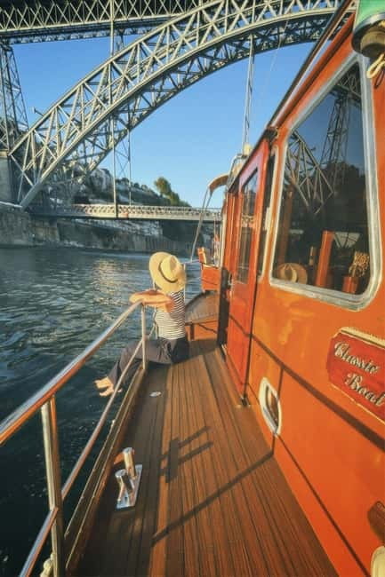 Porto: Classic Sailboat Cruise Along the Douro River - Who this Douro sailboat cruise is best for