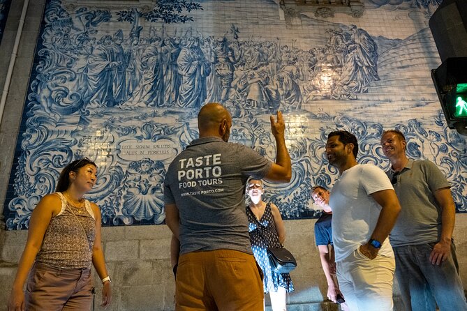 Porto Craft Beer Tour: 7 Beers + 3 Food Pairings in a Small Group - Stop 4: Catraio Craft Beer Shop, a flight finish with Portuguese focus