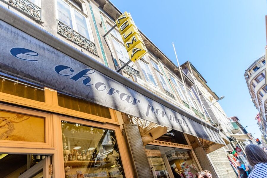 Porto: Delicious Food and Wine Walking Tour - Who should book this Porto food and wine walk