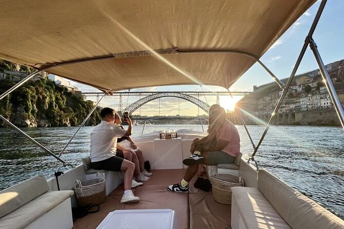 Porto: Douro River Boat Cruise with Port Wine and Snacks - Key highlights to look forward to