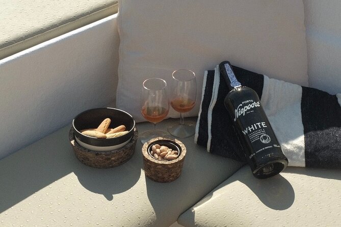 Porto: Douro River Boat Cruise with Port Wine and Snacks - Why this Douro cruise works better than a big-boat outing