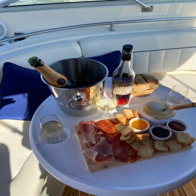 Porto: Douro River Boat Tour w/ Portuguese Wines & Tasting - Key takeaways before you go