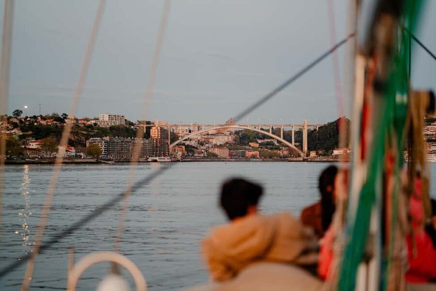Porto Douro River Cruise: Sunny Day & Peaceful Sunset - Key things to know before you go