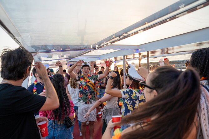 Porto: Douro River Party Boat with Sunset Option and 6 Bridges - Drinks included: what you get and how to budget
