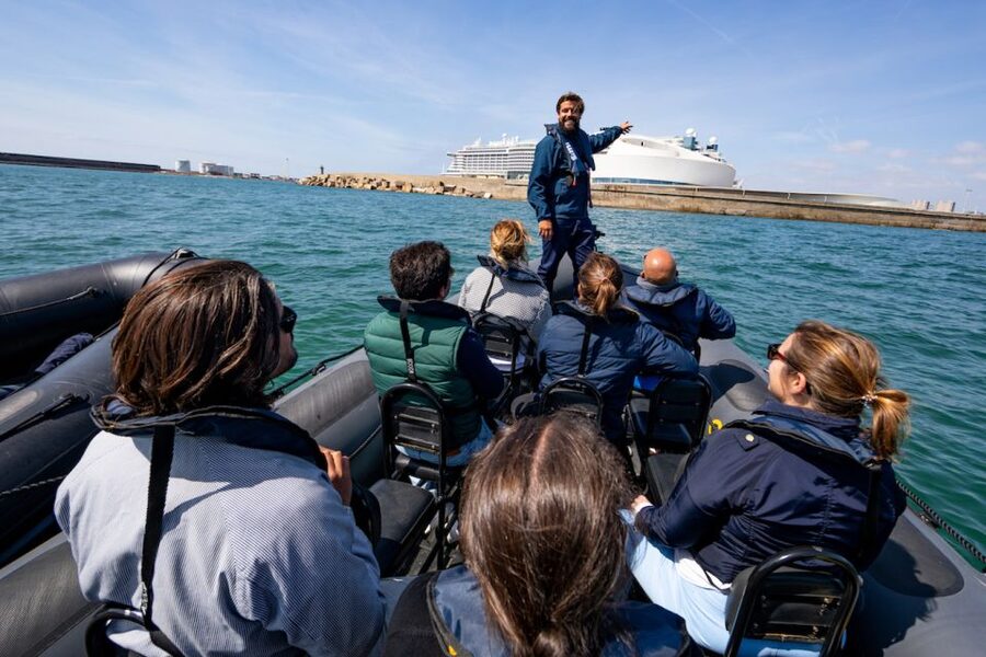 Porto: Douro River Speedboat Tour - The 45-minute speedboat ride on the Douro: fun, fast, and physical