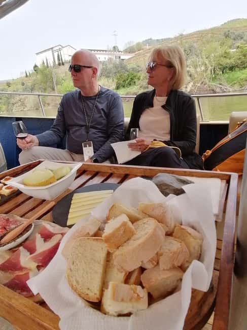 Porto: Douro Valley, 2 Wineries, Lunch, and 1-Hour Boat Tour - Traditional lunch in a real restaurant, with vegan and vegetarian options