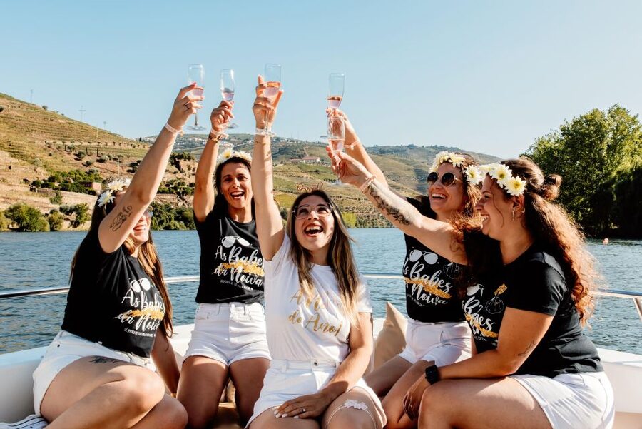 Porto: Douro Valley Full-Day Boat, Train, and Lunch Tour - Who this Porto to Douro day trip fits best (and who should skip it)