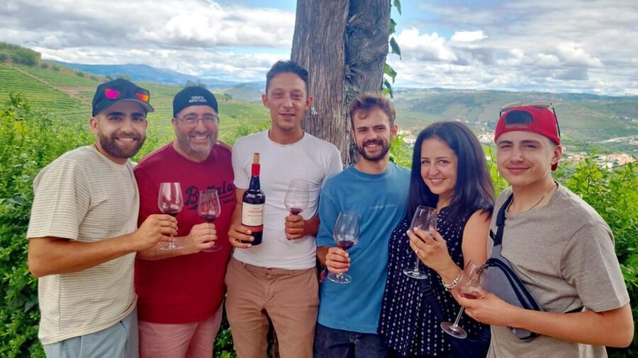 Porto: Douro Valley Vineyards Tour with Lunch & River Cruise - Sabrosa lunch at a vineyard: where the day becomes a meal
