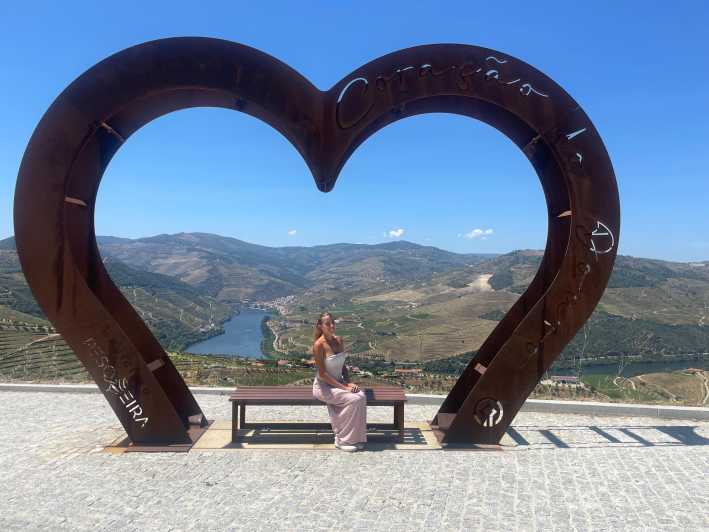 Porto: Douro Valley Wine Tour with a Sommelier & Boat Trip - First stop in Penafiel: Vinho Verde at a centuries-old family winery
