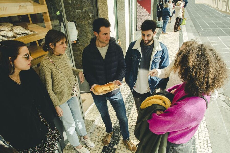 Porto: Evening Local Food Crawl with Drink Pairings - Stop three: port wine secrets, plus classic pairings