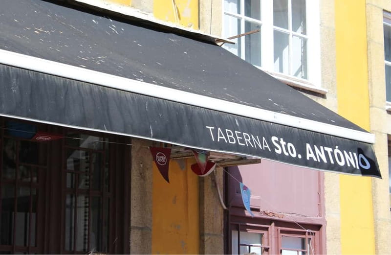 Porto: Food Tour with Tastings - Stop 2: First Tastings, Tapas, and a Wine Pairing