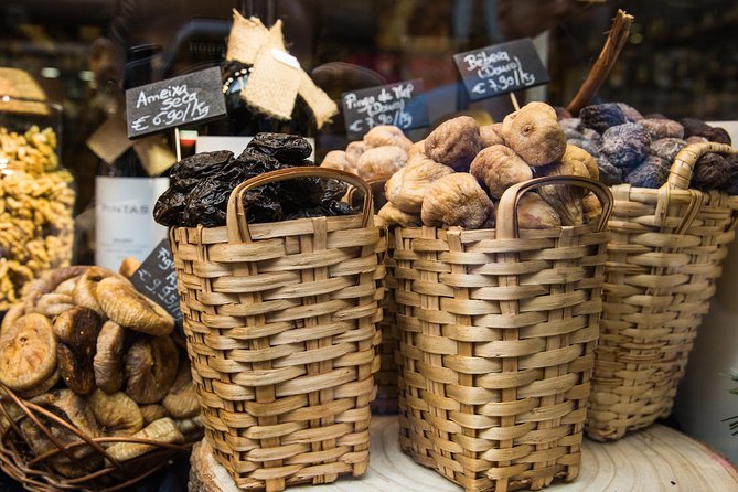 Porto Food & Wine Tasting Tour with Lunch or Dinner Option - Price and value: $83.44 for a lot of food and multiple stops