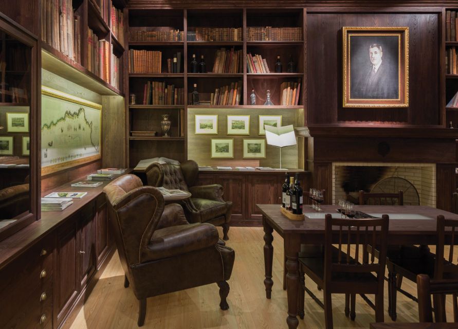 Porto: Graham's Port Lodge Tour & Vintage Room Wine Tasting - The guided walk through a working cellar (not a staged museum)