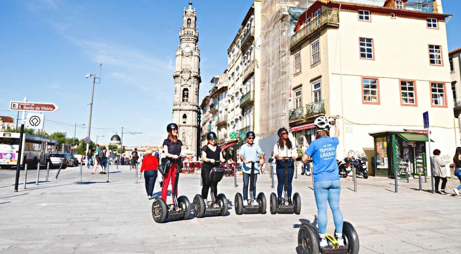 Porto: Guided 3-Hour Best of Tour by Segway - São Bento train station and the secret challenge