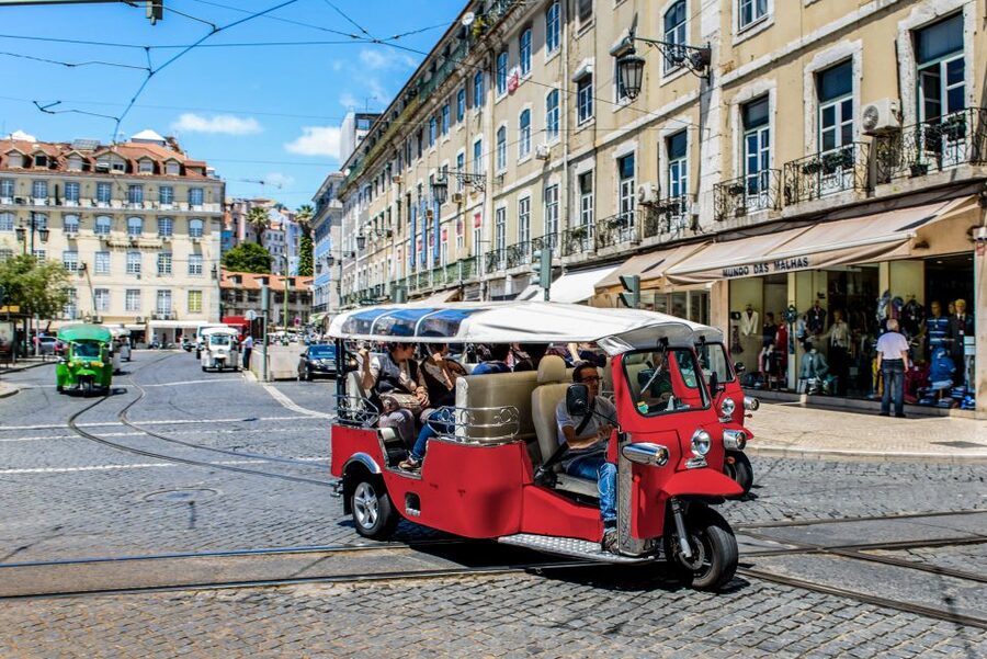 Porto: Guided Tour by Tuk-Tuk & Optional Douro River Cruise - Who this Porto tuk-tuk and Douro combo fits best