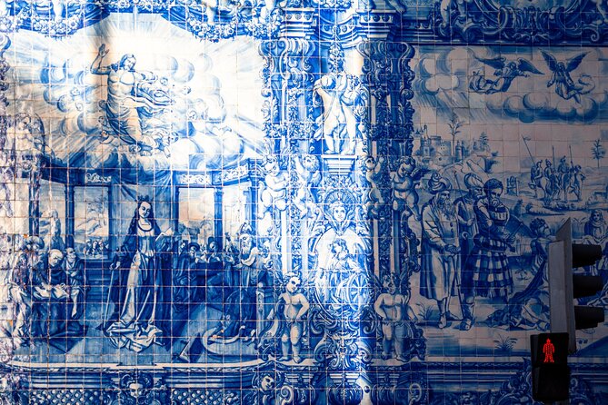 Porto Guided Tour to the Historical Center on a Tuk Tuk - Teatro São João Area: From Burned Ruins to a Grand Facade