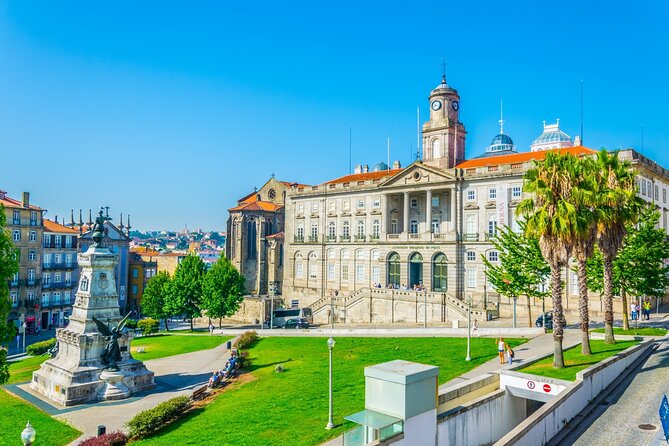 Porto Half-Day Guided Historical Tour with Port Cellar Visit and Tasting - Santa Catarina Street and the Elite Café: Art Nouveau on a shopping corridor