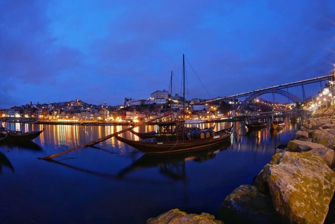 Porto Heritage Night Tour With Fado Show And Dinner Included - The night drive: guided stops that make Porto click