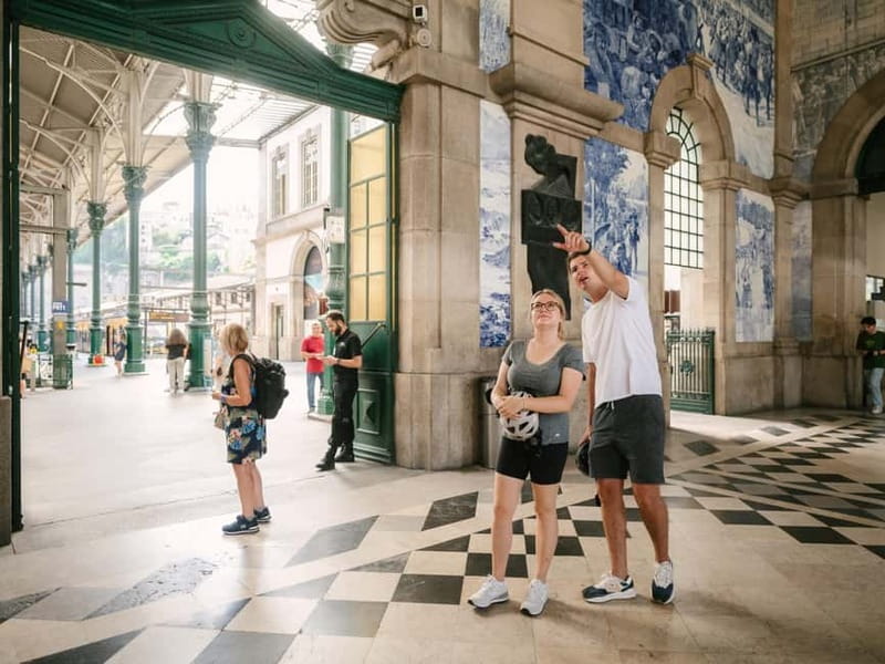 Porto: Highlights in 3 Hours E-Bike Tour - Palácio de Cristal gardens: the hilltop payoff