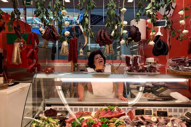 Porto Local Market Visit & Cooking Class / Showcooking - Group Size, Language, and Instructor Energy