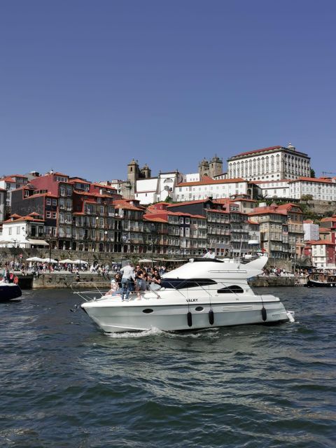 Porto: Luxury Yacht Tour of the 6 Bridges and Douro Estuary - Photo Stops Along the Riverfront, From Jardins to Alfândega