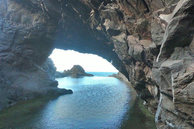 Porto Moniz Lava Pools, Fanal Forest and Skywalk 4x4 Experience - The off-road ride: fun for the adventurous, fine for everyone else