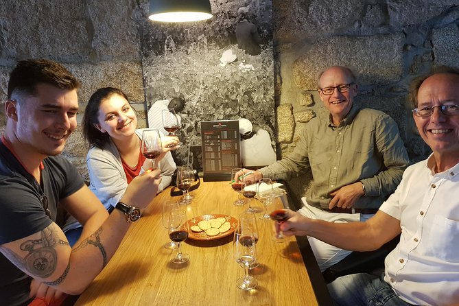 Porto: Port and Douro Wine Walking Tour With 9 Wine Tastings - Price and value: what $59.26 gets you in real terms