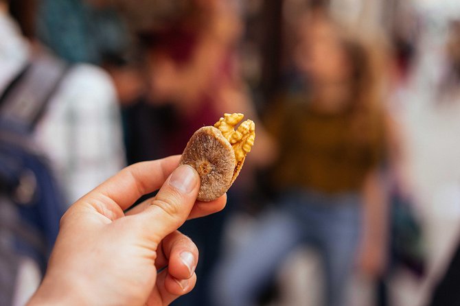Porto Private Food and Drink Tasting Tour with Local - Bolhão market area: port-style classics and pasteis de nata