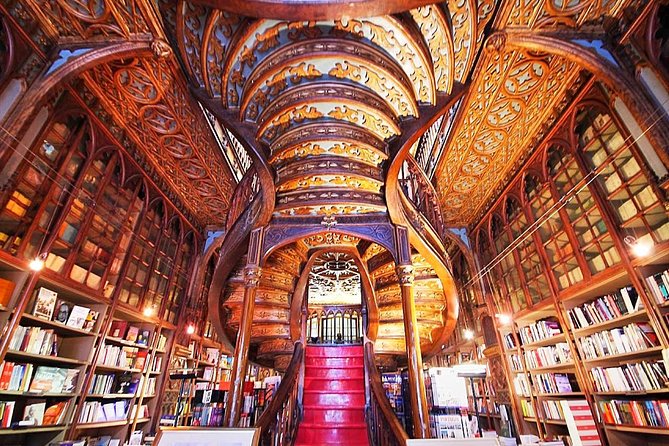 Porto Private Personalized Full Day Journey from Lisbon - Torre dos Clérigos and the Porto skyline mindset