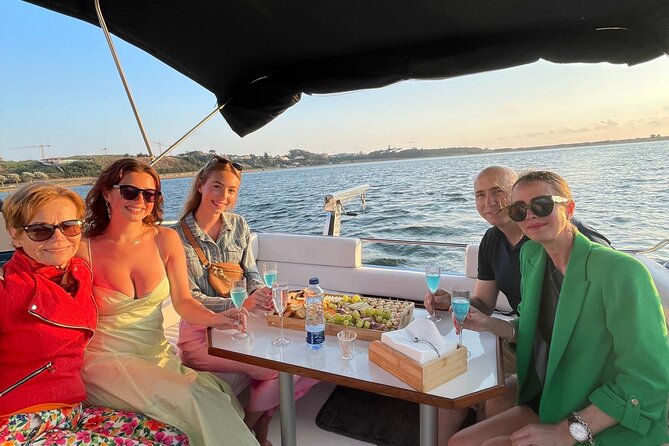 Porto: Private Yacht Cruise with Local Wine, Snacks and 6 Bridges - FAQ