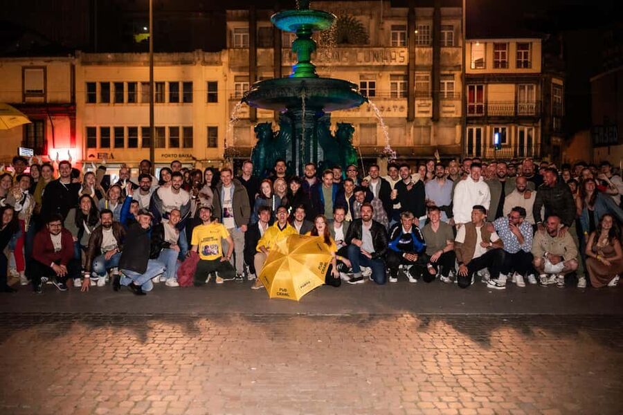 Porto: Pub Crawl with 7 Drinks, Games, and VIP Club Entry - Key highlights at a glance