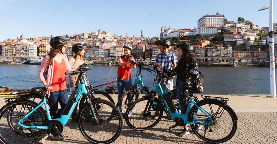 Porto: Riverside Panoramic E-Bike Tour - Arrábida Bridge to Jardim do Cálem, history and big-view stops