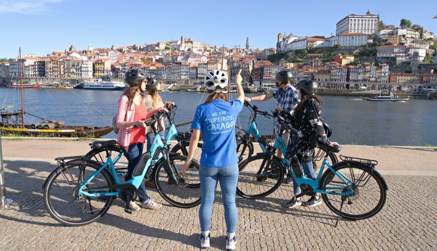 Porto: Riverside Panoramic E-Bike Tour - Price and value of a $51 guided e-bike circuit
