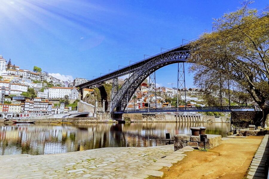 Porto: Six Bridges Cruise - Your 50-minute cruise route on the Douro River, Porto and Vila Nova de Gaia