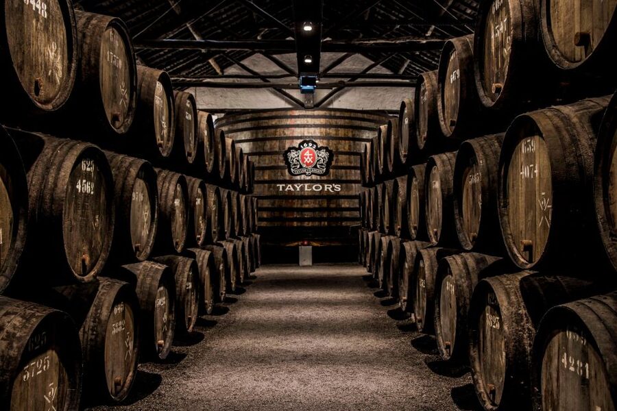 Porto: Taylor's Port Cellars & Tasting - The self-guided audio tour, headset and all