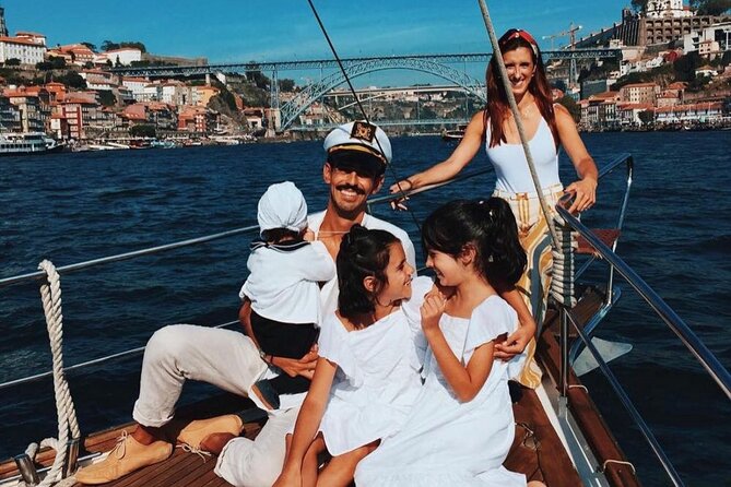 Porto: Tour on the Douro River in a Classic Boat - From Marina da Afurada to a classic boat mindset
